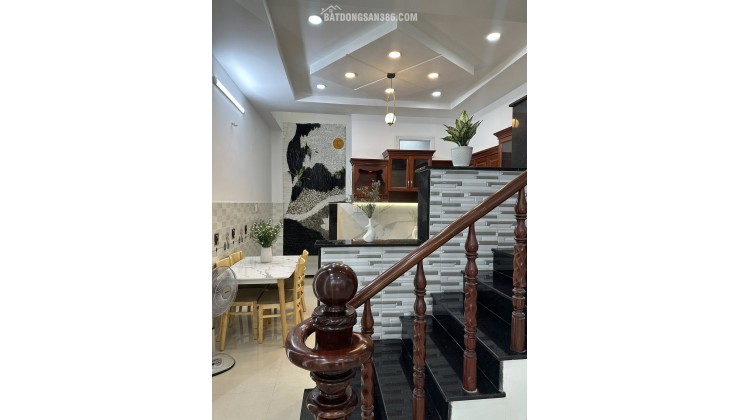 Bán nhà đẹp hẻm 6m Đường Số 20, P. Bình Hưng Hòa A, Bình Tân, 2 lầu, giá tốt